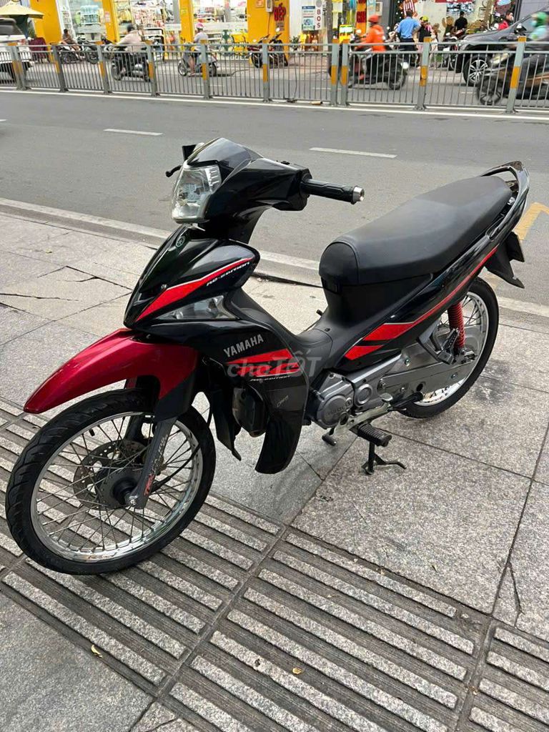 Yamaha Sirius RC FI 2015 Đen Đỏ. Mua bán Xe máy tại Quận Tân Phú Tp Hồ Chí Minh được đăng bởi Tuanduy hình 3