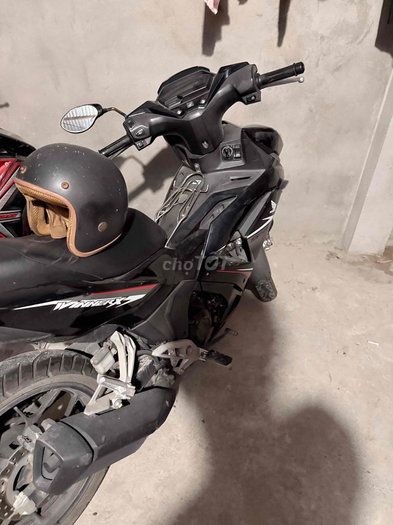 Honda Winner V3 2022 черный глянцевый 28 000 км