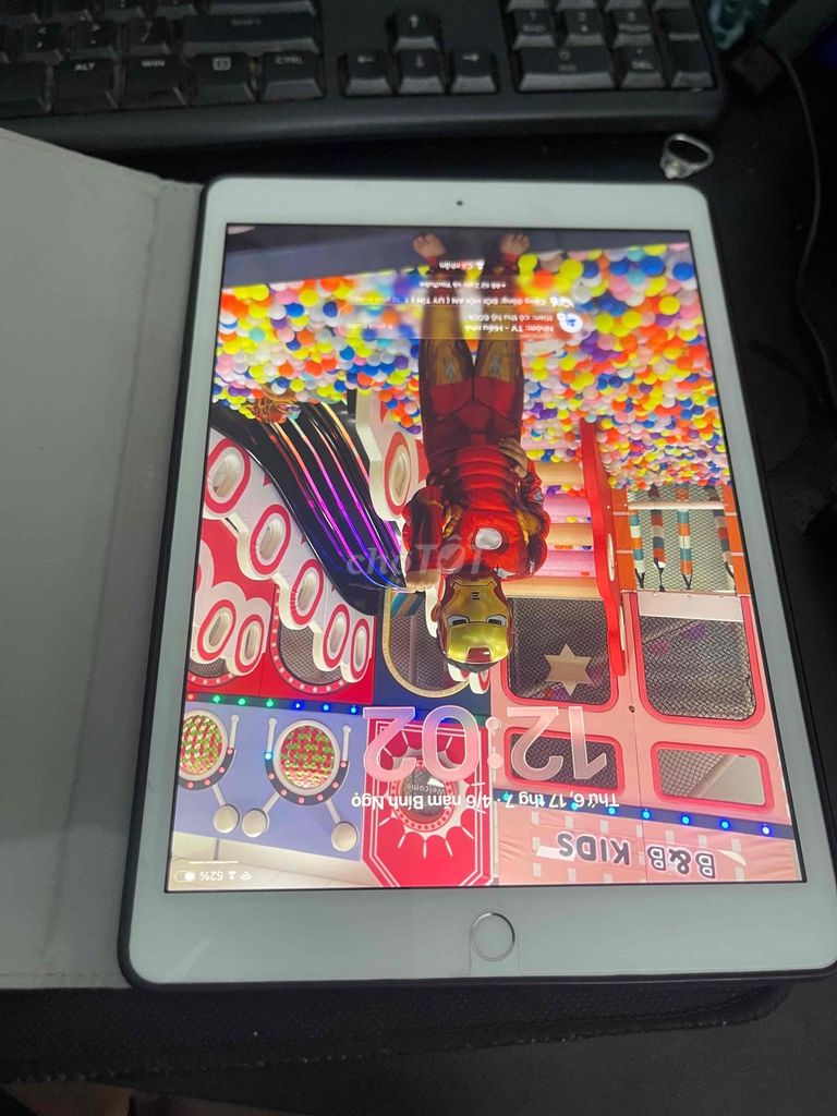 Apple iPad 8 32GB Máy tính bảng. Mua bán Máy tính bảng tại Quận Ngũ Hành Sơn Đà Nẵng được đăng bởi Phuc hình 1