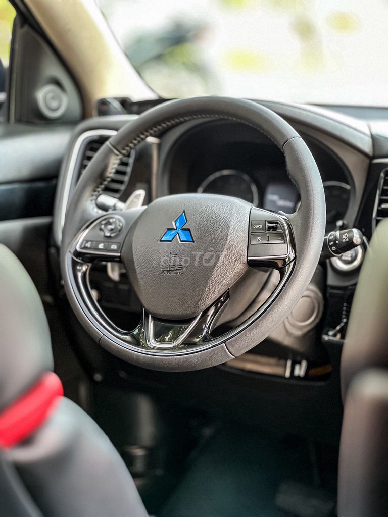 Outlander 2020 zin chính chủ. Mua bán Ô tô tại Quận 7 Tp Hồ Chí Minh được đăng bởi Lê Văn Đạt hình 5