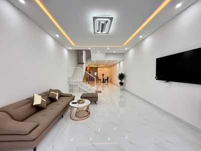 Rent · 4 bd · 100 м² · Quận Ngũ Hành Sơn, ул. Nam Việt Á