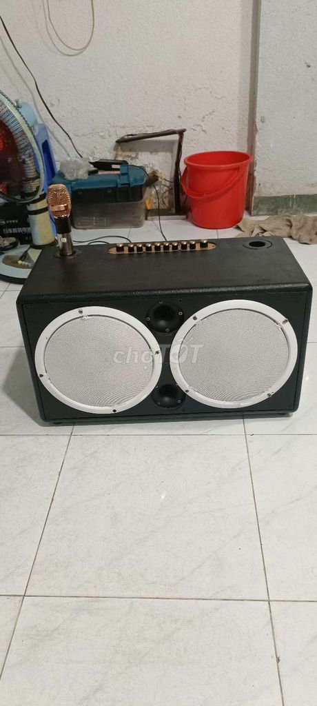 Loa xách tay Đen đã sử dụng kèm 1 micro. Mua bán Tivi, Âm thanh tại Quận Ninh Kiều Cần Thơ được đăng bởi Phương loa kéo  hình 1