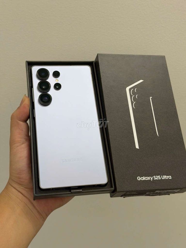 Samsung S25 Ultra 256GB VN Bạc S25u. Mua bán Điện thoại tại Quận Tân Phú Tp Hồ Chí Minh được đăng bởi LUCKY SHOP hình 1