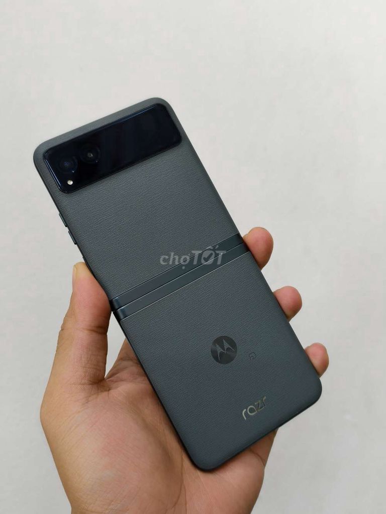 Motorola rarz 40s 8/256Gb. Mua bán Điện thoại tại Quận Ba Đình Hà Nội được đăng bởi Hiếu YJ hình 1
