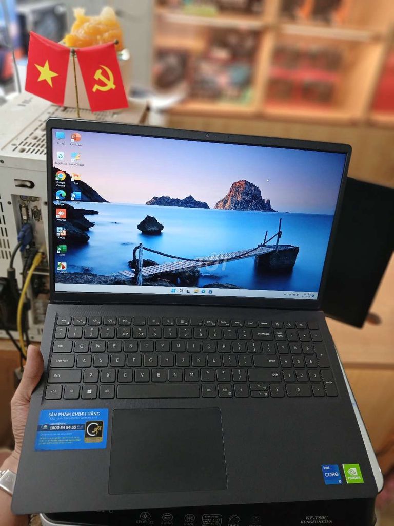 Dell Vostr***5G7 8GB/SSD. Mua bán Laptop tại Quận Hai Bà Trưng Hà Nội được đăng bởi nguyễn huyền my hình 1