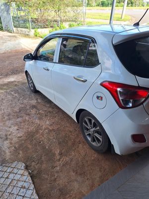Hyundai Grand i10 2016 Bản full. Mua bán Ô tô tại Thành phố Buôn Ma Thuột Đắk Lắk được đăng bởi Công Bùi
