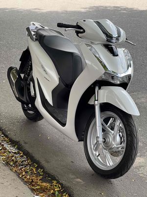 Sh150i Abs 2022 chính chủ chạy ít. Mua bán Xe máy tại Thành phố Vũng Tàu Bà Rịa - Vũng Tàu được đăng bởi Xe Máy Phạm Tuấn