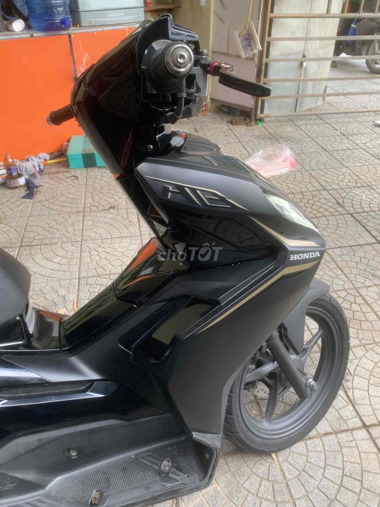Honda Air Blade 2023 Đen. Mua bán Xe máy tại Thành phố Huế Thừa Thiên Huế được đăng bởi akakaka hình 4