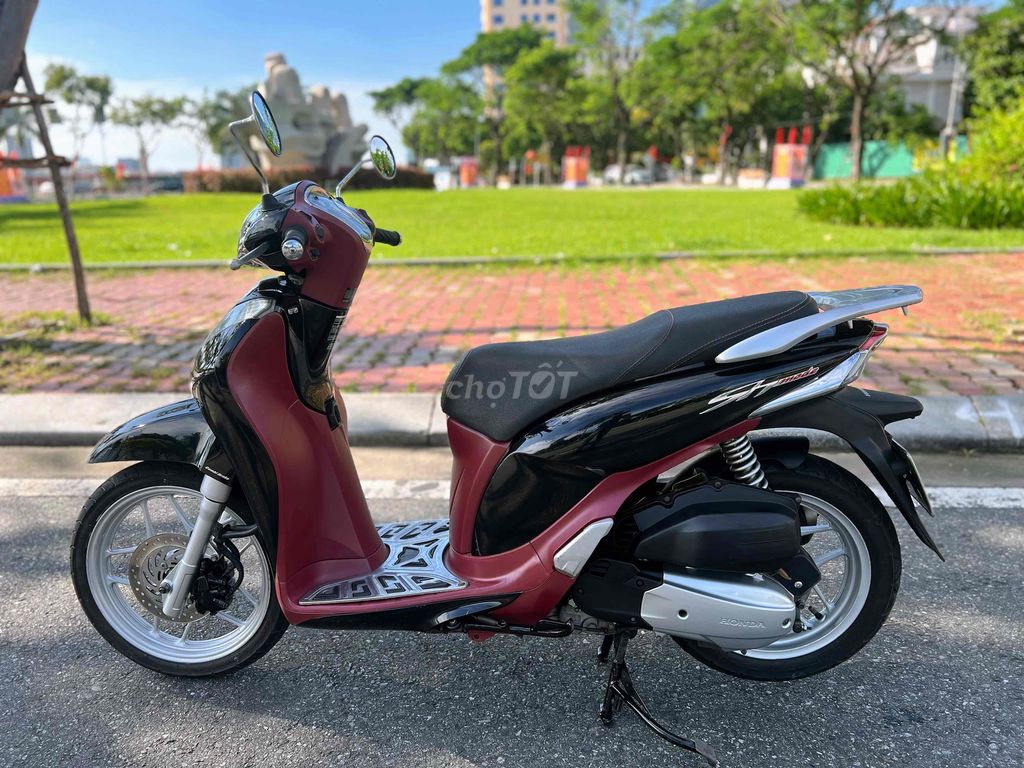 Cần bán Sh Mode 2015. Mua bán Xe máy tại Quận Thanh Khê Đà Nẵng được đăng bởi  Quang xe máy hình 4