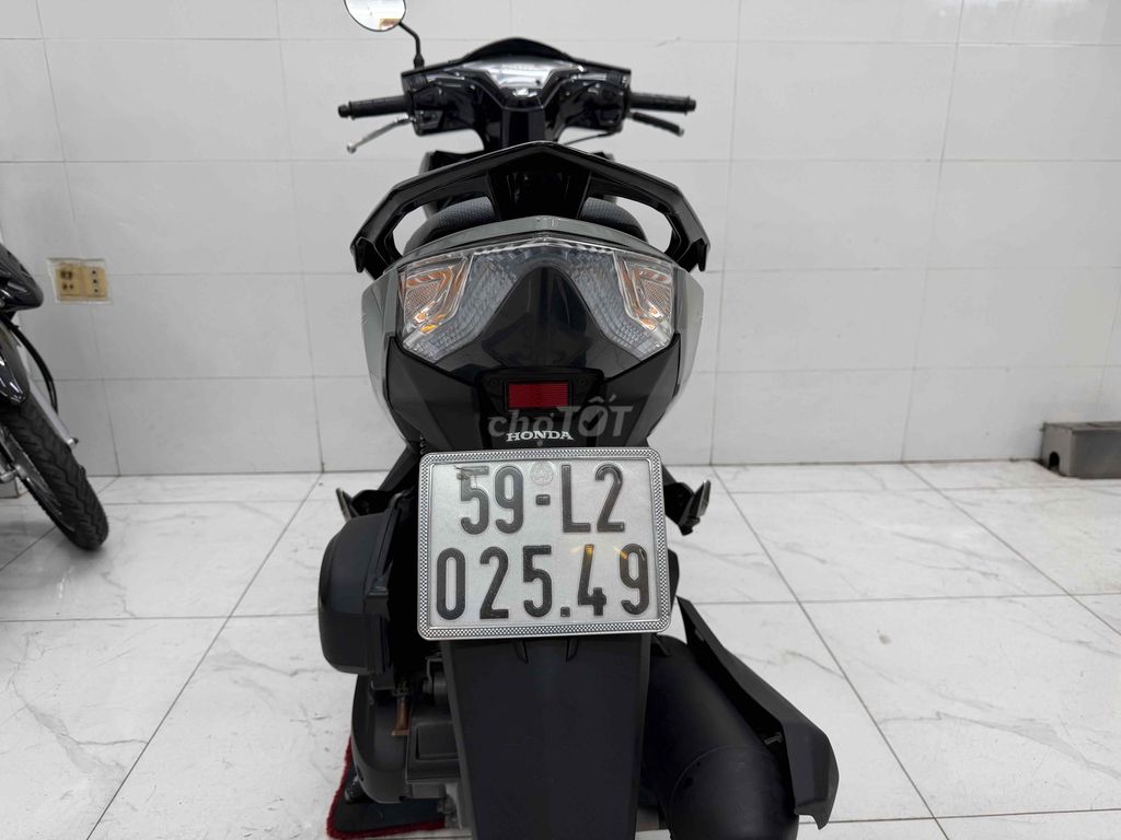 AB 2015/biển số thành phố xe  zin 100%. Mua bán Xe máy tại Quận Tân Phú Tp Hồ Chí Minh được đăng bởi   Toàn Giàu  hình 4