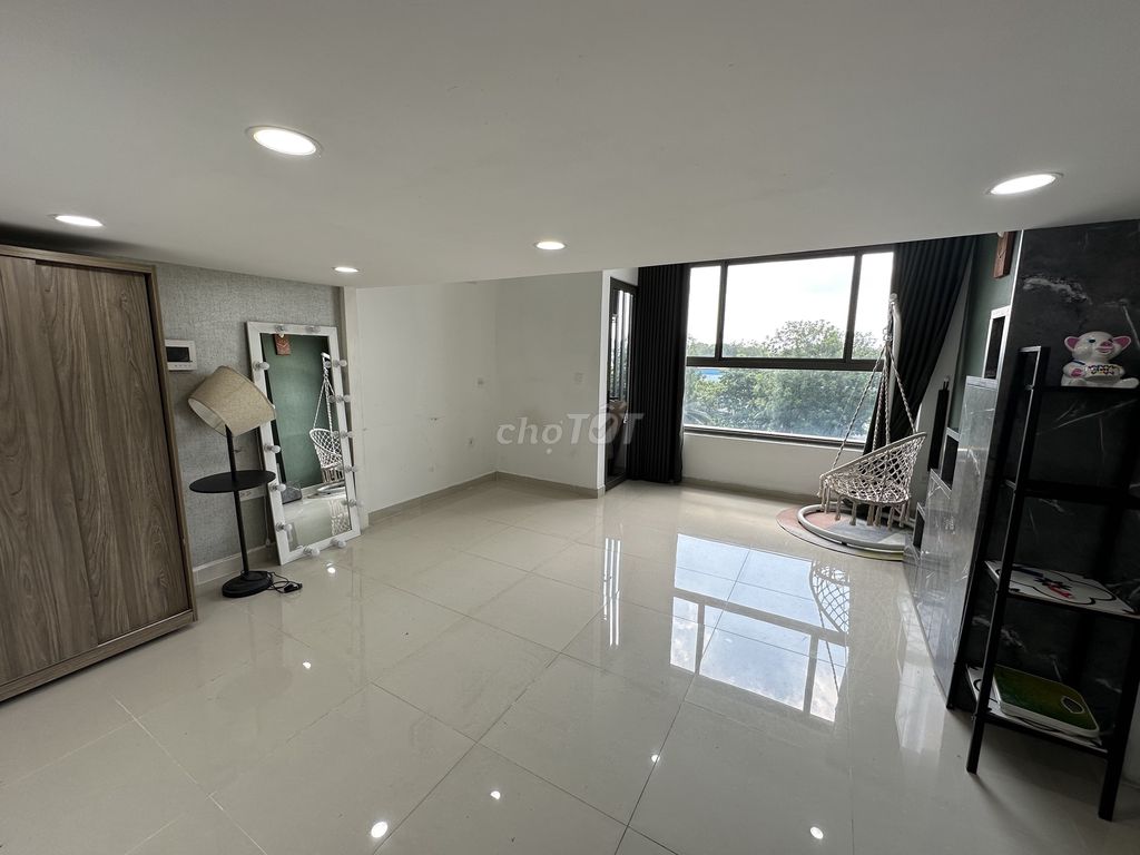 Cho thuê căn Officetel Duplex 36m2 đầy đủ Nội thất. Botanica Premier