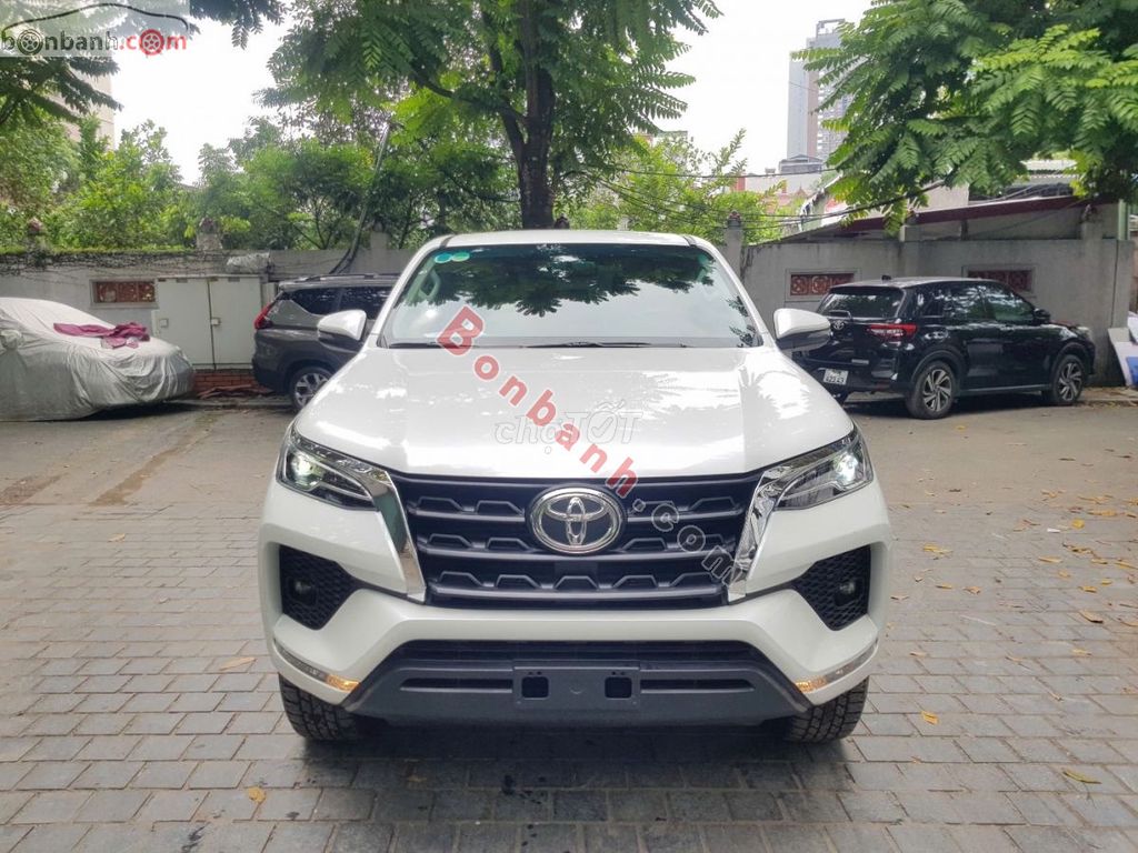 Toyota Fortuner 2.4L 4x2 AT 2024 - 999 Triệu. Mua bán Ô tô tại Quận Bắc Từ Liêm Hà Nội được đăng bởi Oto Chữ Tín hình 1