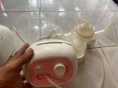 Máy hút sữa Unimom thanh lý. Mua bán Mẹ và bé tại Huyện Long Hồ Vĩnh Long được đăng bởi Quảng Trọng Thái