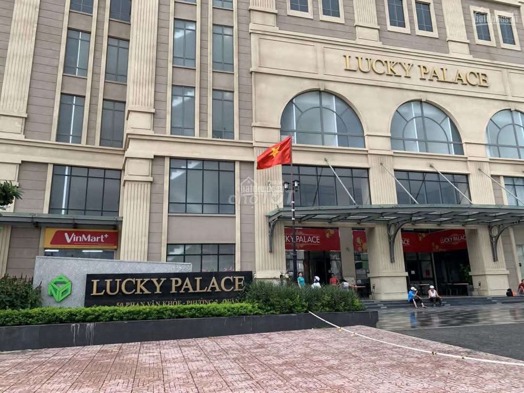 BÁN LUCKY PALACE 82M2 2PN 2WC 4.2 BỚT LỘC