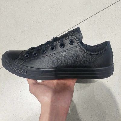 Giày converse classic da đen size 40 4142 real new