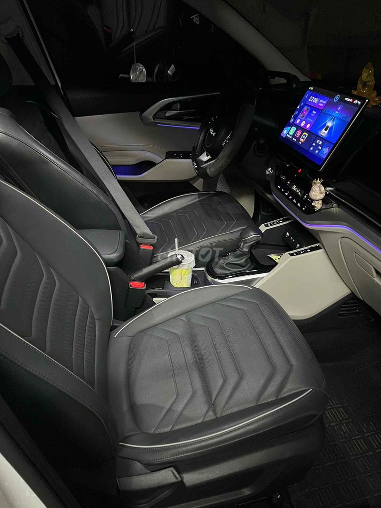 Kia Carens 2024 1.4T Signature. Mua bán Ô tô tại Quận 8 Tp Hồ Chí Minh được đăng bởi Phương thái dung hình 1