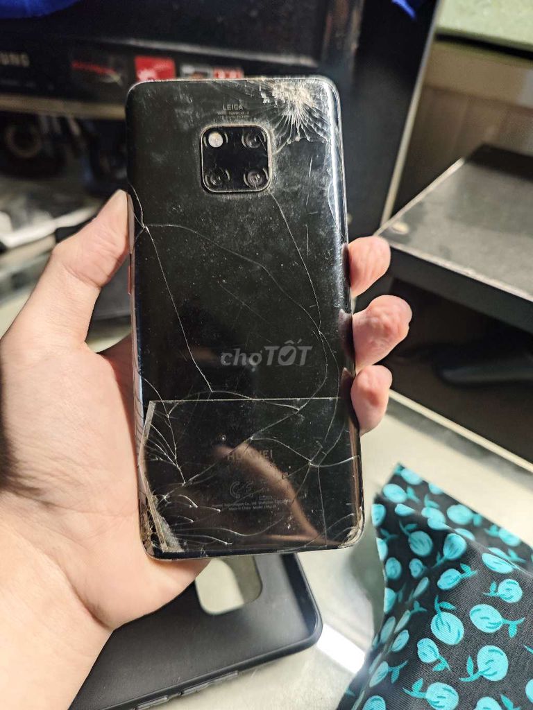 Tly Huawei Mate 20 Pro 6/128 qte full cn. Mua bán Điện thoại tại Quận Thanh Khê Đà Nẵng được đăng bởi tài lưu hình 1