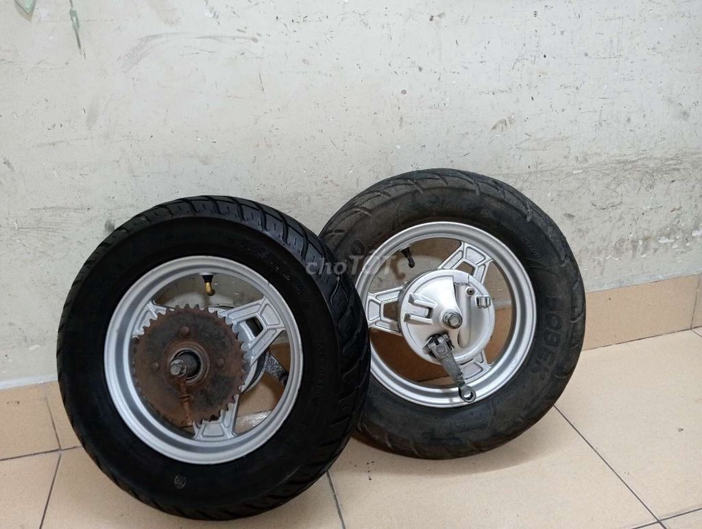 cặp bánh Chaly. Mua bán Phụ tùng xe tại Quận 5 Tp Hồ Chí Minh được đăng bởi Luong hình 2