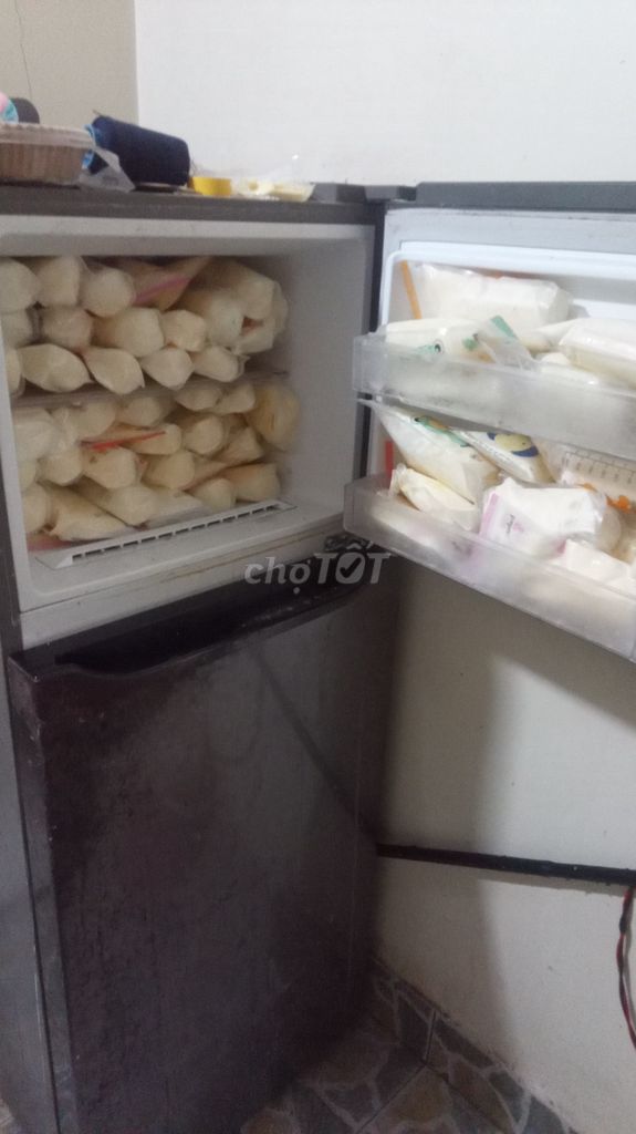 Tủ lạnh LG 190 lít Xám. Mua bán Tủ lạnh tại Huyện Kiến Thuỵ Hải Phòng được đăng bởi Thu Ngô hình 1