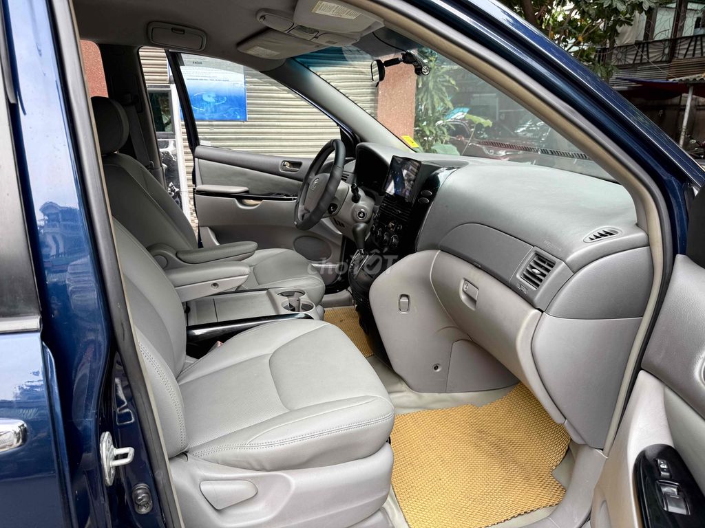 Toyota Sienna 2003 new model - 110000 km. Mua bán Ô tô tại Quận Tân Phú Tp Hồ Chí Minh được đăng bởi Lê Băng Vinh hình 18