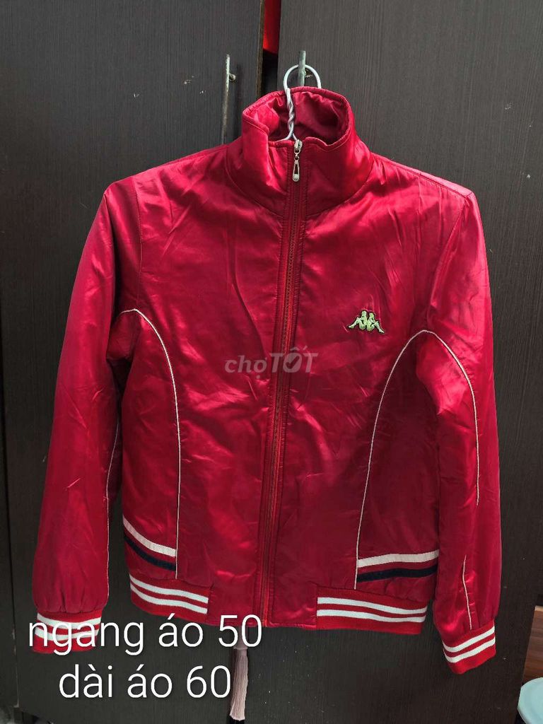 Áo khoác bomber Kappa màu đỏ. Mua bán Quần áo tại Quận Tân Phú Tp Hồ Chí Minh được đăng bởi Vo Phuong Mai hình 1