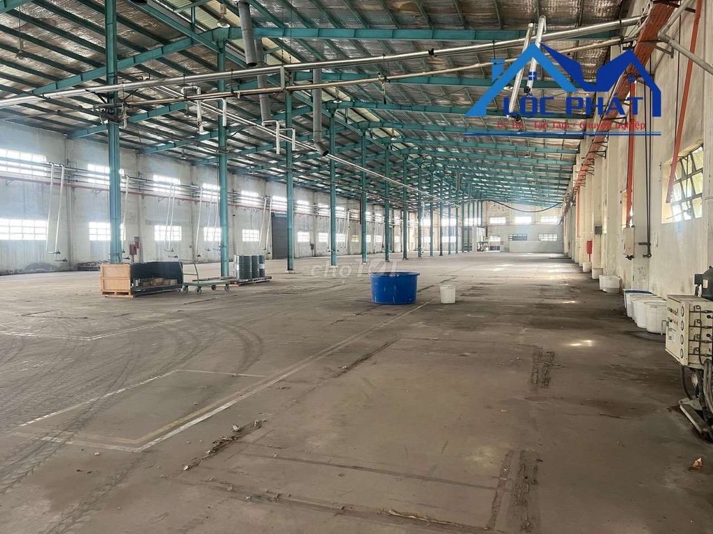 Bán nhà xưởng trong KCN Nhơn Trạch, diện tích 30.000m2 giá 165tỷ