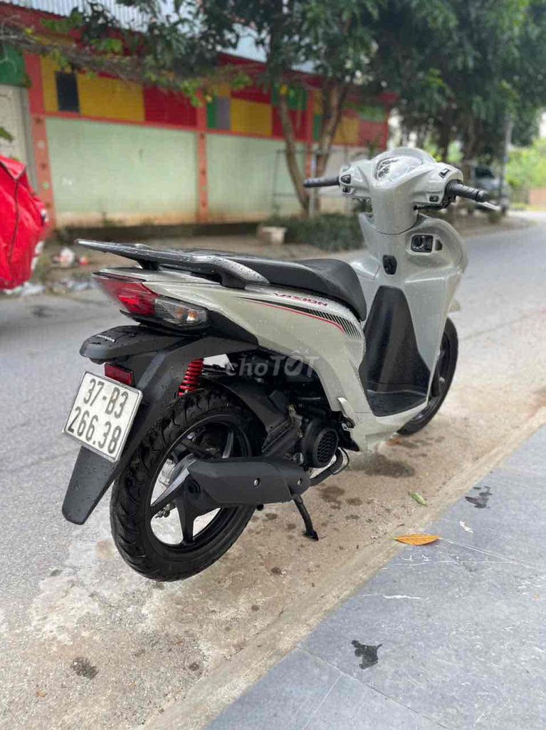 VISION Nguyên Bản 2023 Chất_Bảo Hành 2 Năm. Mua bán Xe máy tại Huyện Gia Lâm Hà Nội được đăng bởi Xe Máy Phúc Hưng hình 6