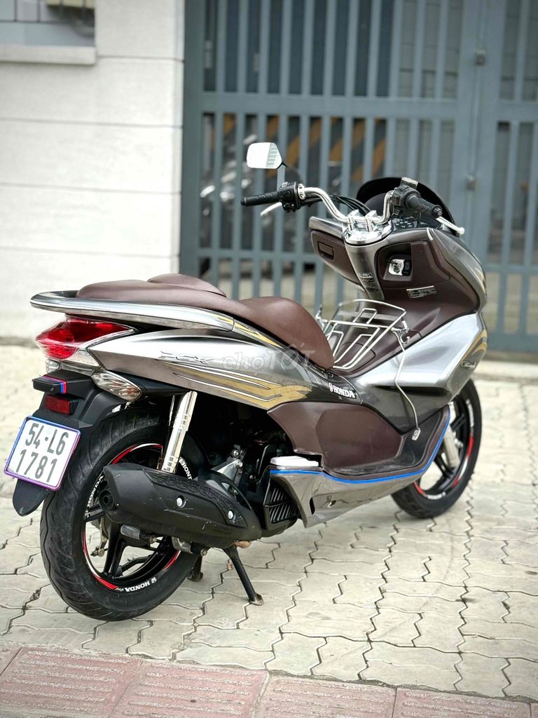 Pcx thái - ( nợ xấu chỉ cần 13🍎 ). Mua bán Xe máy tại Quận 8 Tp Hồ Chí Minh được đăng bởi Phạm Đức hình 7