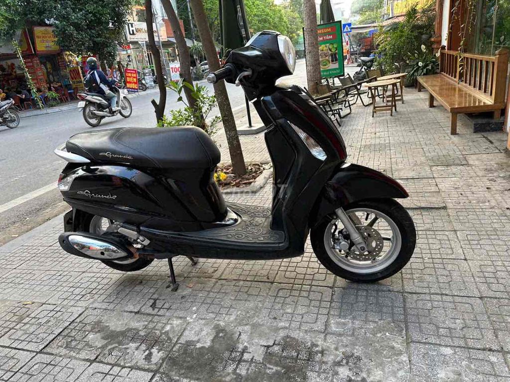 Yamaha Grande 2015 Черный