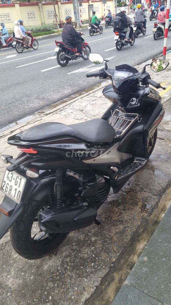 Bán lại xe ga yamaha nvx 155cc. Mua bán Xe máy tại Quận Hải Châu Đà Nẵng được đăng bởi Dức long hình 6