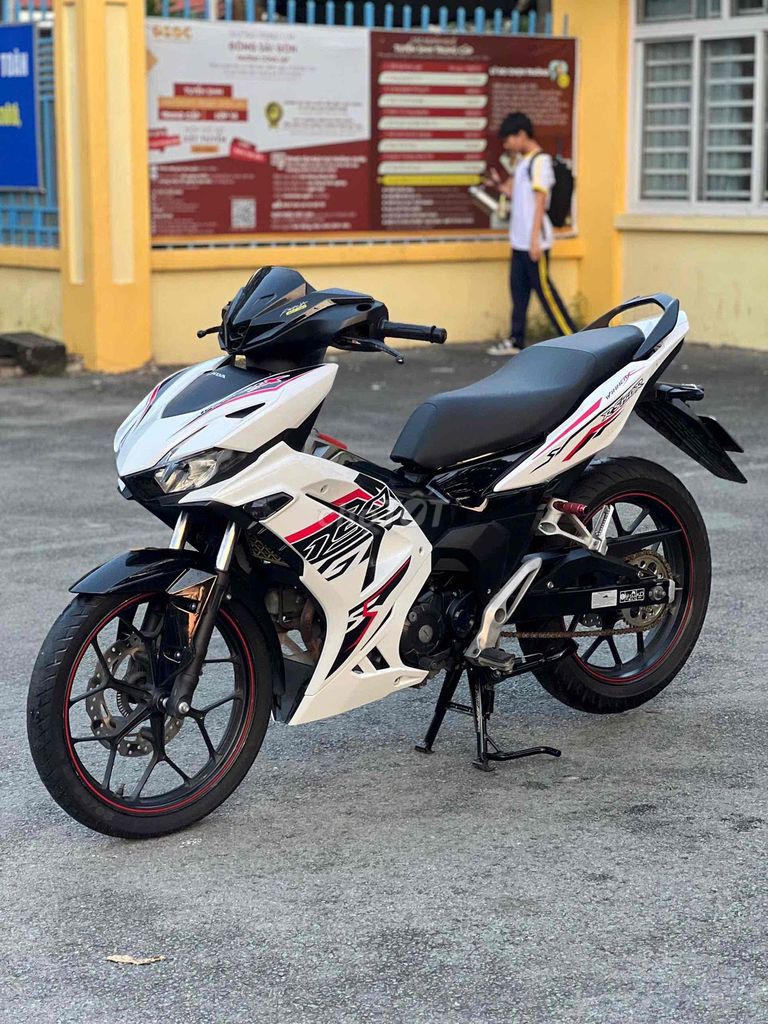 HONDA WINNER X V3 ABS CHINH CHỦ CÓ HỔ TRỢ GÓP. Mua bán Xe máy tại Thành phố Thủ Đức Tp Hồ Chí Minh được đăng bởi Xe Máy Nguyễn Phụng hình 1