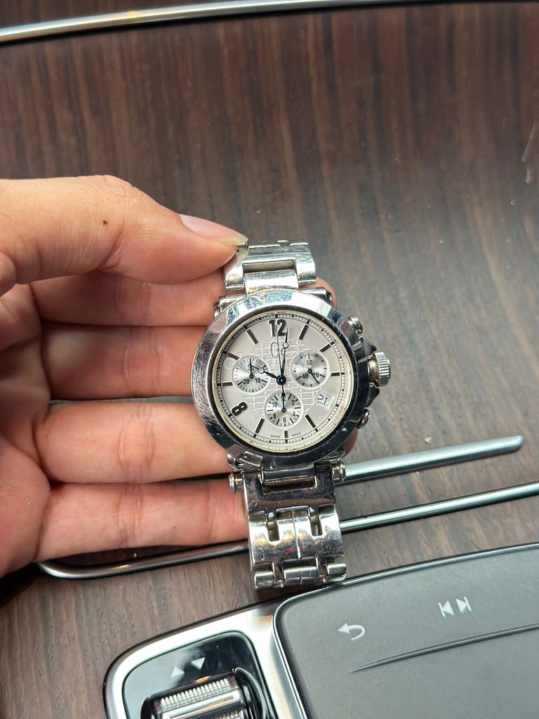 Đồng hồ đeo tay GC Nam Thép Bạc 40mm. Mua bán Đồng hồ tại Quận Hai Bà Trưng Hà Nội được đăng bởi Đặng Duy Đông hình 1
