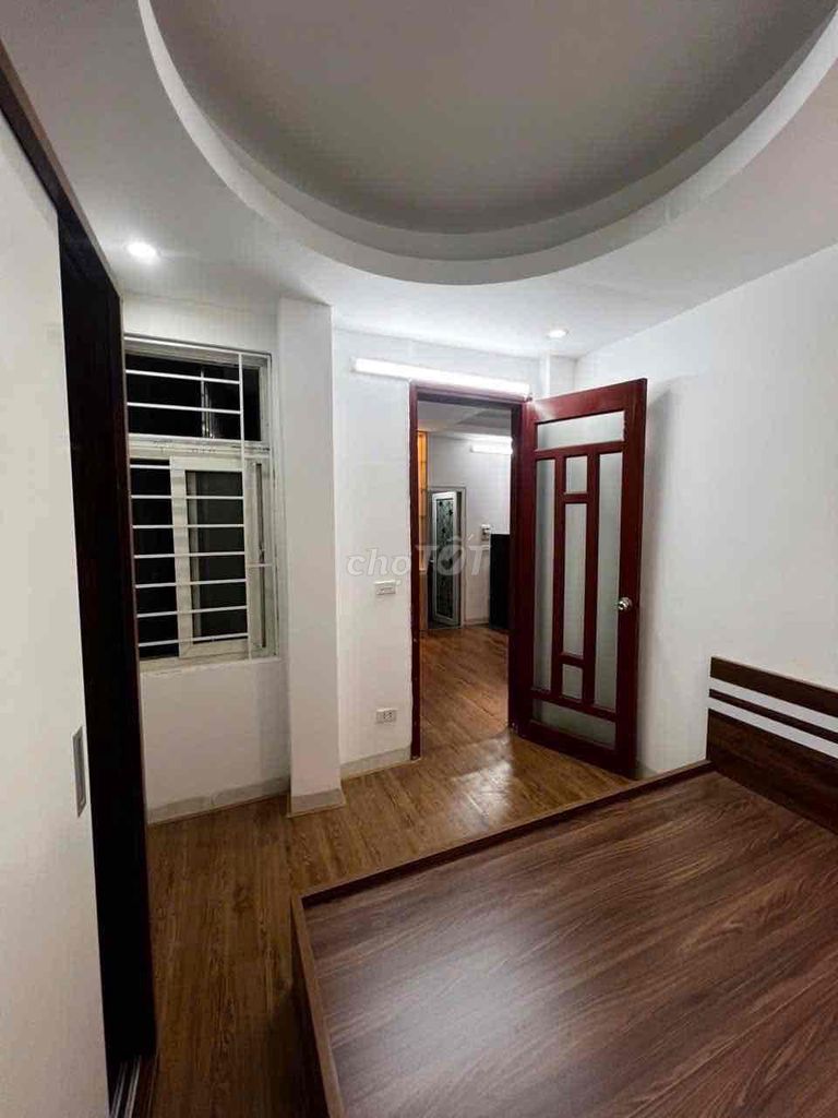 cc cho thuê ccmn 60m 2pn ngay ngã 3 giải phóng ***