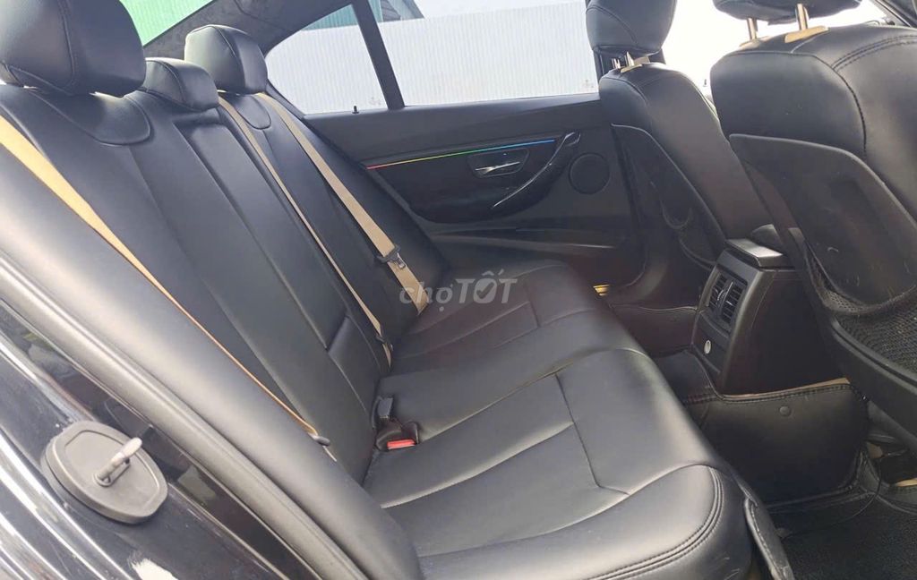 BMW 3 Series 2013 320i - 110000 km. Mua bán Ô tô tại Quận Nam Từ Liêm Hà Nội được đăng bởi Anh Phạm hình 9