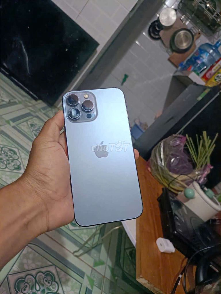 Apple iPhone 13 Pro Max 256GB Xám. Mua bán Điện thoại tại Quận 12 Tp Hồ Chí Minh được đăng bởi Sao Ai hình 1