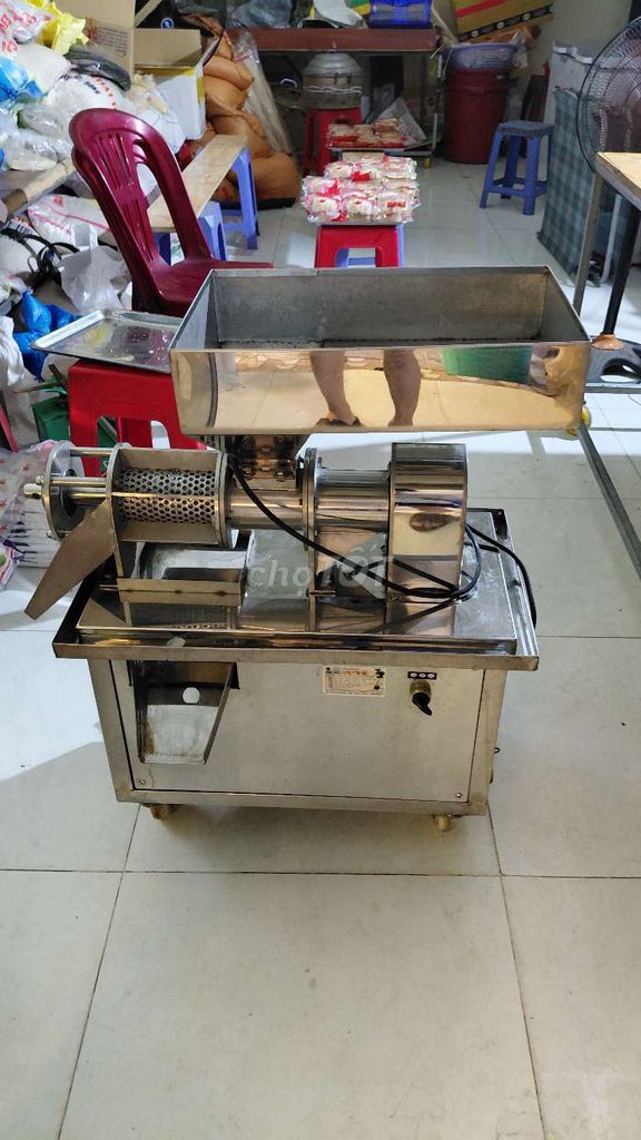 Máy ép nước cốt dừa Inox đã sử dụng. Mua bán Bếp, lò, đồ điện nhà bếp tại Thành phố Dĩ An Bình Dương được đăng bởi lê hữu bách  hình 1
