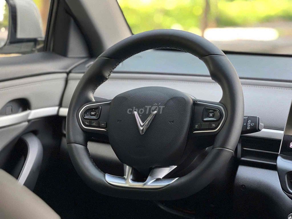 VinFast VF6 Eco 2025 1 Chủ - 12000 km. Mua bán Ô tô tại Huyện Bình Chánh Tp Hồ Chí Minh được đăng bởi Quốc Nhẫn hình 11