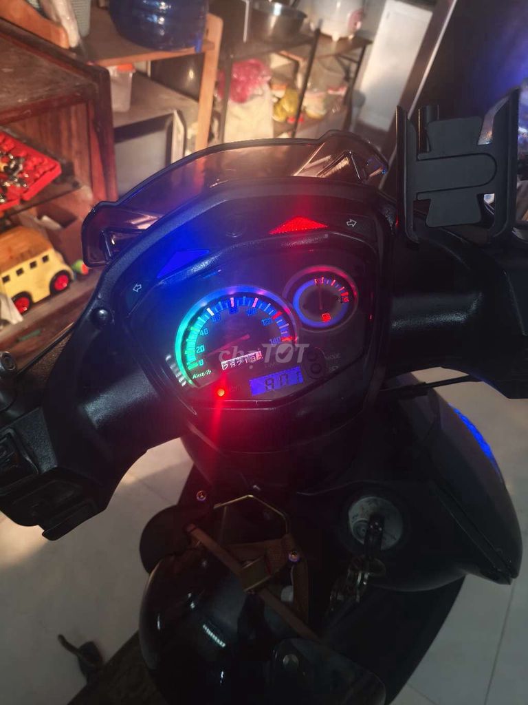 Shark Fi 2 đĩa tphcm. Mua bán Xe máy tại Quận 12 Tp Hồ Chí Minh được đăng bởi Hoàng Tuấn  hình 2