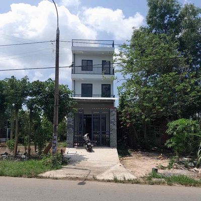 BÁN NHÀ 1 TRỆT + 2 LẦU- LÂM SAN. Mua bán nhà ở tại Huyện Cẩm Mỹ Đồng Nai được đăng bởi BĐS Sang Sang