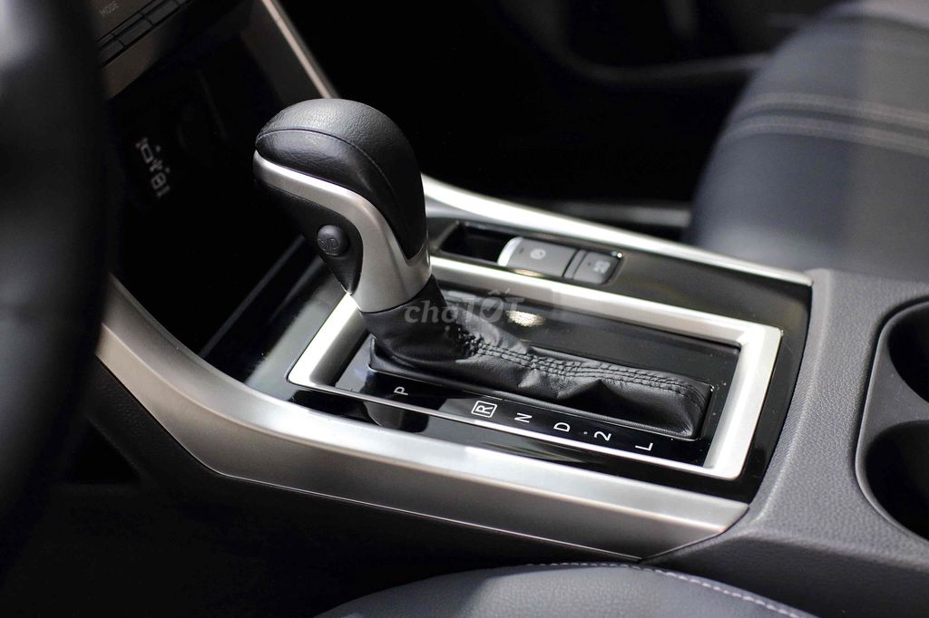 Mitsubishi Xpander Cross 2024 - 59000 km như mới. Mua bán Ô tô tại Huyện Bình Chánh Tp Hồ Chí Minh được đăng bởi Lê Nguyên hình 13