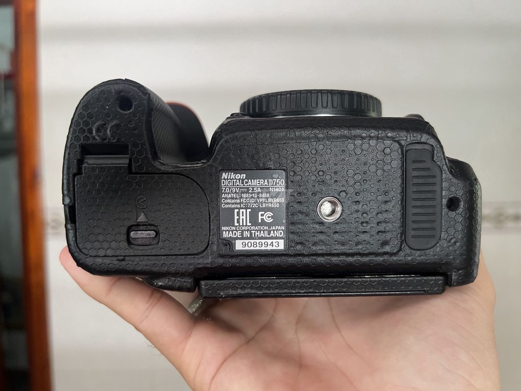 Nikon D750 (QSD)