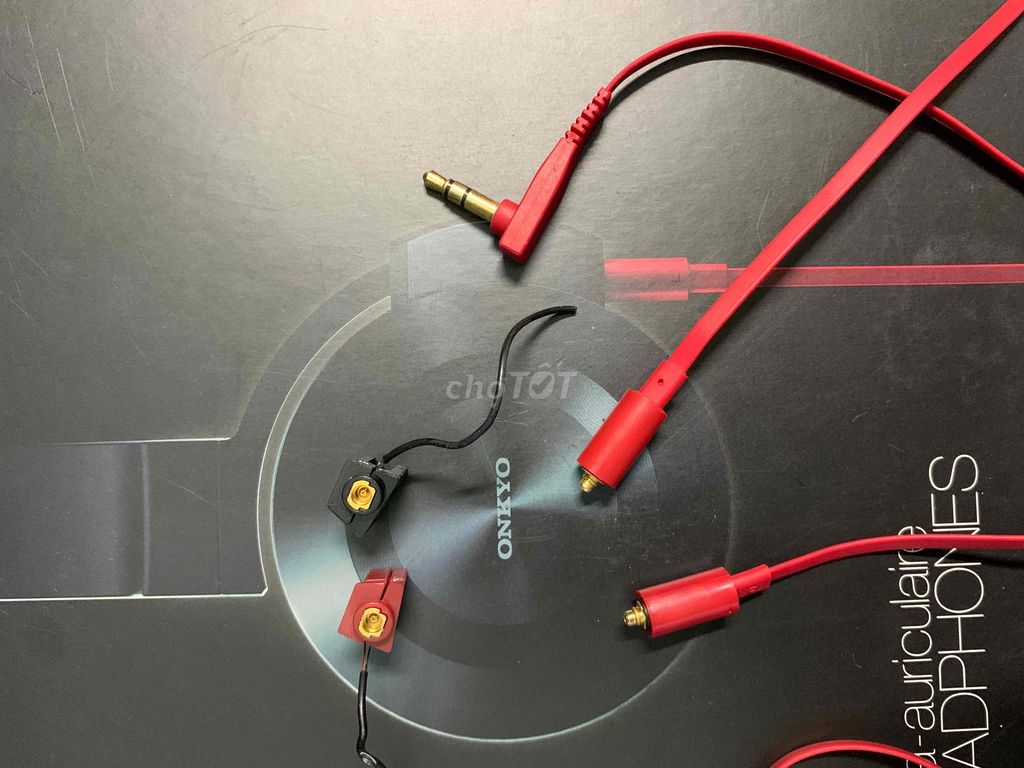 Dây tai nghe Onkyo Đỏ 1.3m Mới. Mua bán Tivi, Âm thanh tại Quận Bình Tân Tp Hồ Chí Minh được đăng bởi trí  nguyễn hình 1