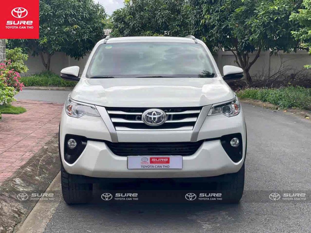 Toyota Fortuner G 4x2 2020 Trắng CHÍNH HÃNG