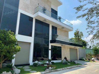 tôi cần bán miếng đất khu nhà phố biệt thự võ thị liễu