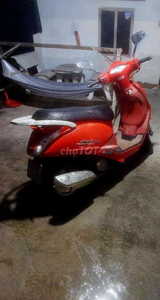 Elizabeth Fi phun xăng điện tử,đời 2013. Mua bán Xe máy tại Thành phố Nha Trang Khánh Hòa được đăng bởi Leon hình 1