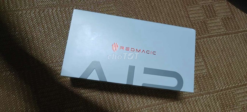 RedMagic 11 Air 16GB/512GB Đen. Mua bán Điện thoại tại Thành phố Dĩ An Bình Dương được đăng bởi Hùng Nguyễn hình 1