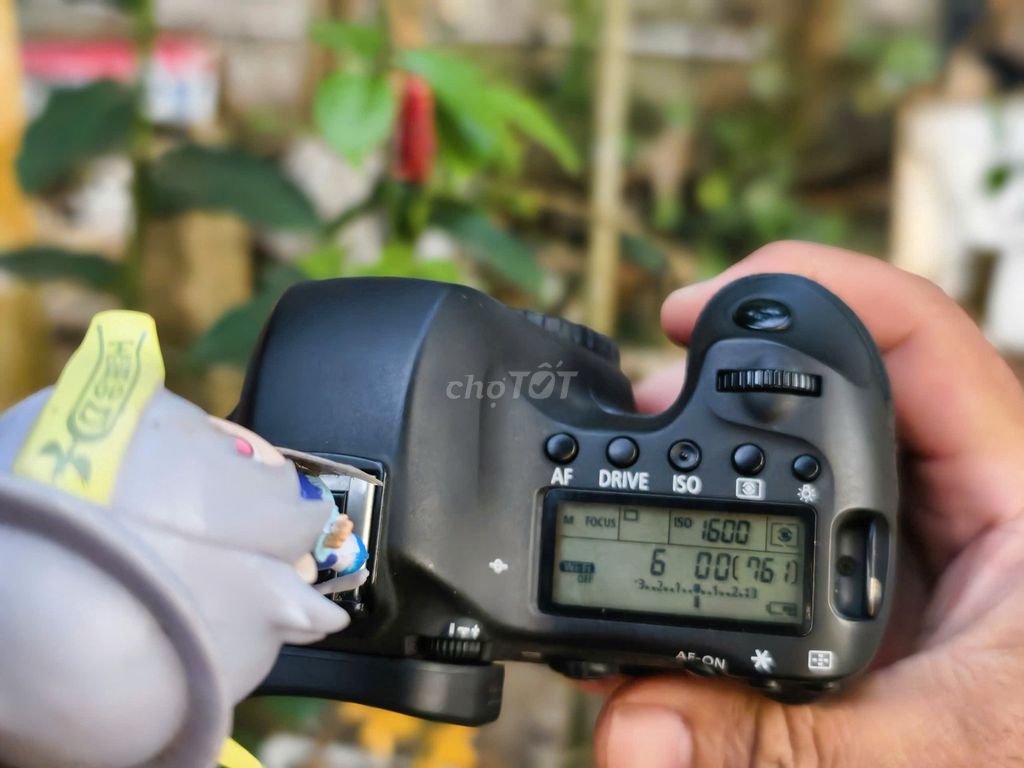 Máy ảnh Canon 6D. Mua bán Máy ảnh, Máy quay tại Thành phố Cao Lãnh Đồng Tháp được đăng bởi Trần đăng khoa hình 1