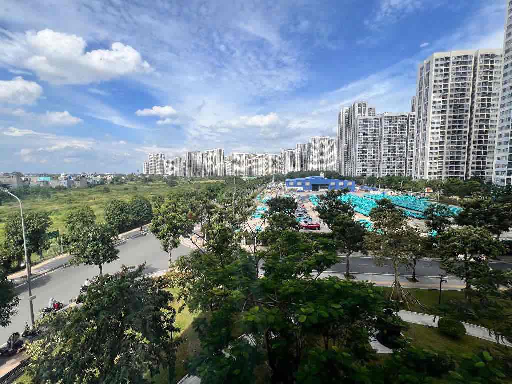 Bán Căn Hộ Cao Cấp 2PN 2WC - Vinhomes Grand Park : Giá 2 tỷ 650