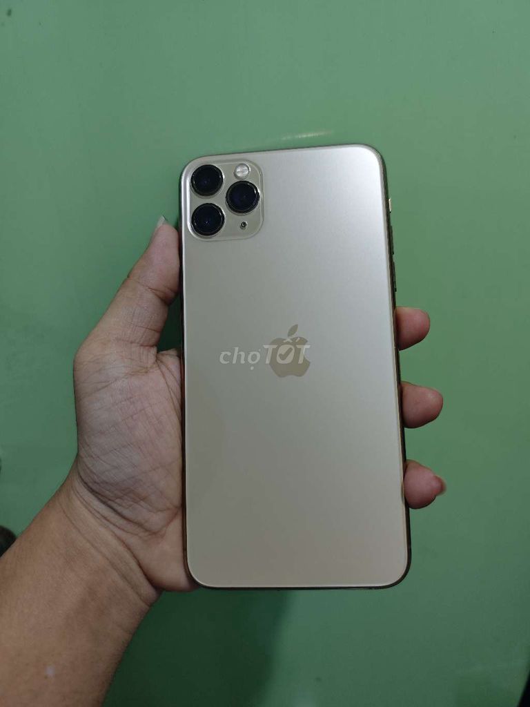 Apple iPhone 11 Pro Max 256GB Vàng. Mua bán Linh kiện (RAM, Card...) tại Thành phố Phan Thiết Bình Thuận được đăng bởi Hòa Orion hình 1