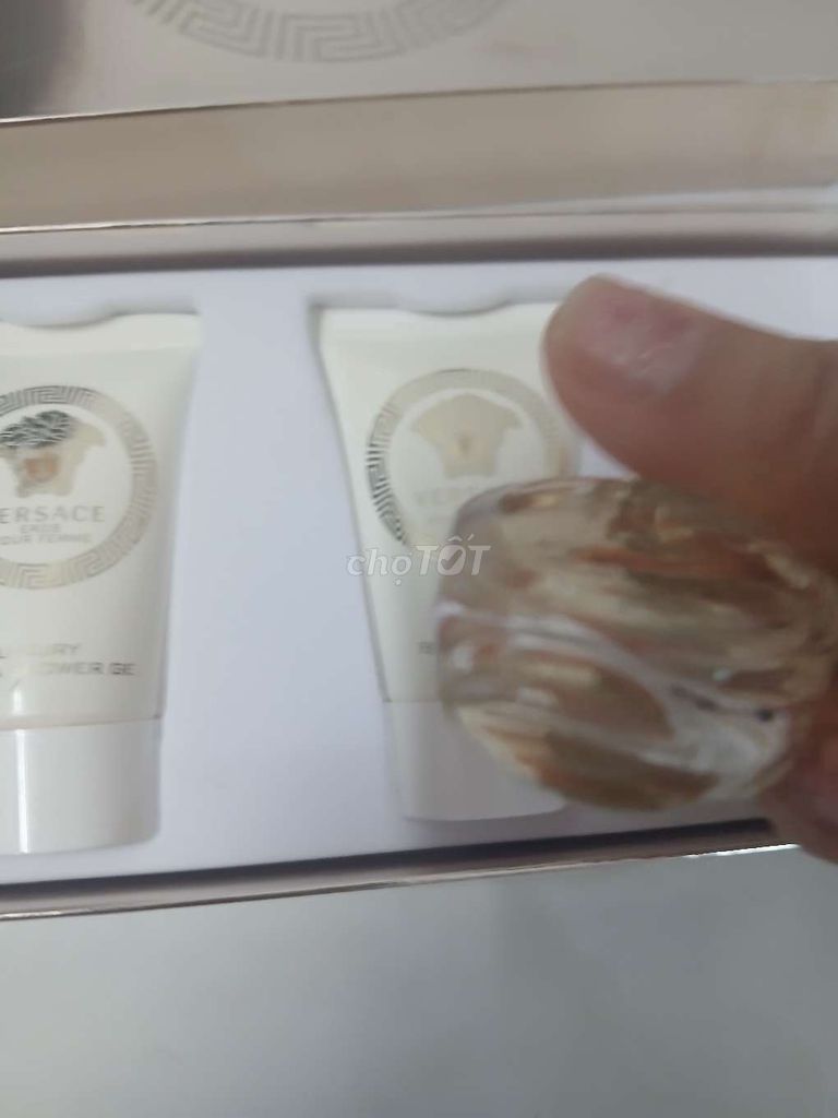 Bộ quà tặng nước hoa Versace Eros Pour Femme Nữ. Mua bán Nước hoa tại Huyện Cần Giuộc Long An được đăng bởi Huong Phạm T  hình 1